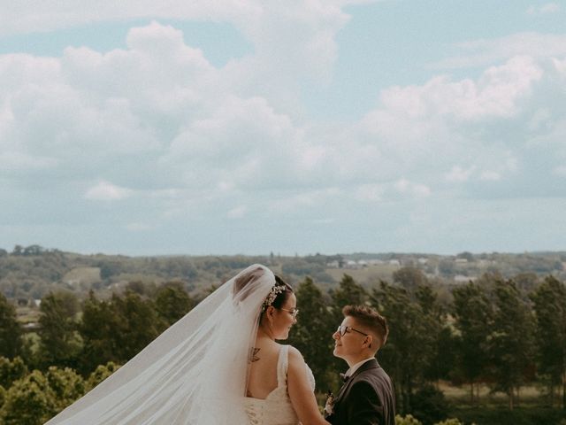 Le mariage de Oriane et Katia à La Réole, Gironde 65