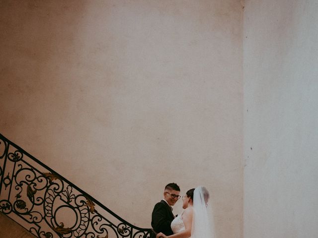 Le mariage de Oriane et Katia à La Réole, Gironde 81