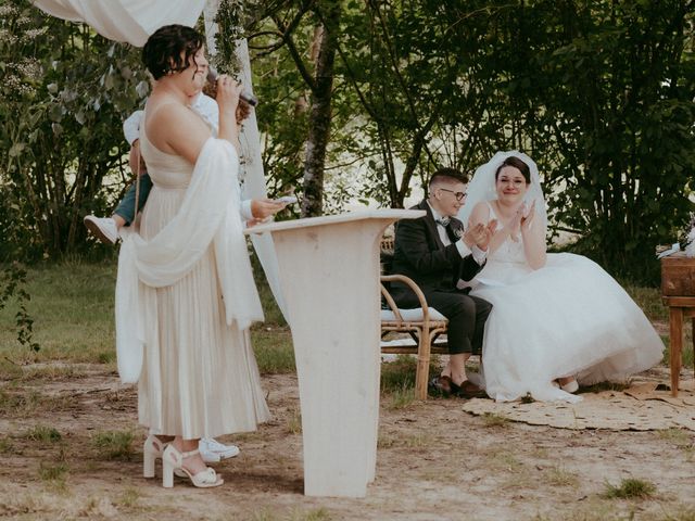 Le mariage de Oriane et Katia à La Réole, Gironde 97