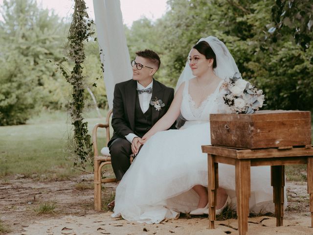 Le mariage de Oriane et Katia à La Réole, Gironde 101