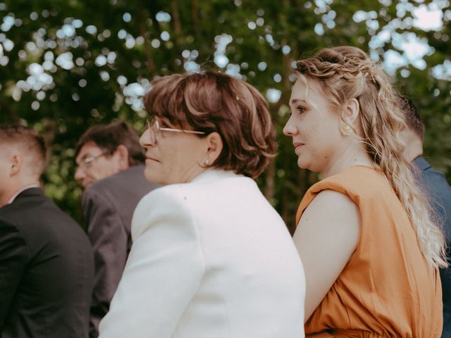 Le mariage de Oriane et Katia à La Réole, Gironde 102