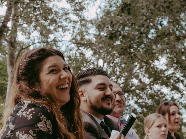 Le mariage de Oriane et Katia à La Réole, Gironde 105