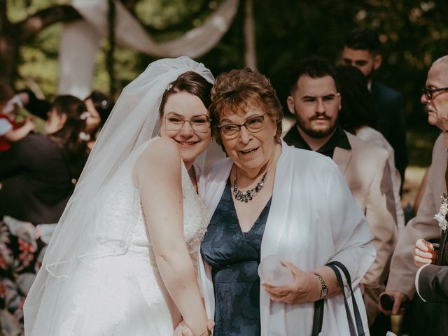 Le mariage de Oriane et Katia à La Réole, Gironde 118