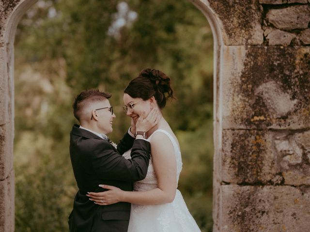 Le mariage de Oriane et Katia à La Réole, Gironde 129