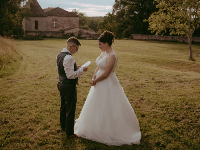 Le mariage de Oriane et Katia à La Réole, Gironde 140