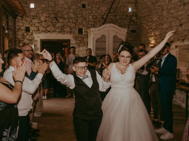 Le mariage de Oriane et Katia à La Réole, Gironde 153