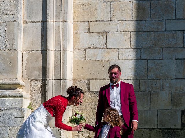 Le mariage de fabien et kelly à Saint-Jean-d&apos;Angély, Charente Maritime 15