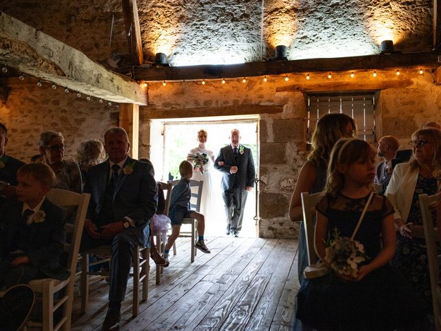 Le mariage de Edward et Lucy à Saint-Sulpice-le-Guérétois, Creuse 12