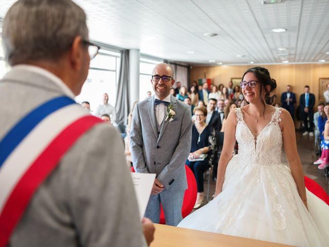 Le mariage de Cédric et Fanny à Velaux, Bouches-du-Rhône 15