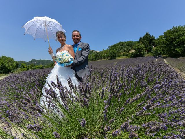 Le mariage de bruno et Sandrine à Lamotte-du-Rhône, Vaucluse 7