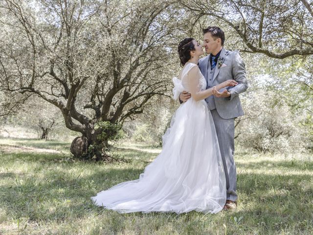 Le mariage de Sébastien et Elodie à Le Cailar, Gard 23