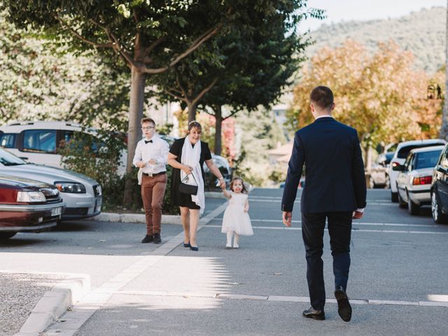 Le mariage de Nicolas et Kelly à Grambois, Vaucluse 22