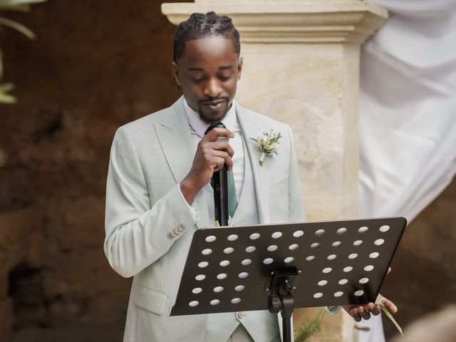 Le mariage de Anthony et Mélissa à Cornillon, Gard 85