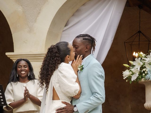 Le mariage de Anthony et Mélissa à Cornillon, Gard 90