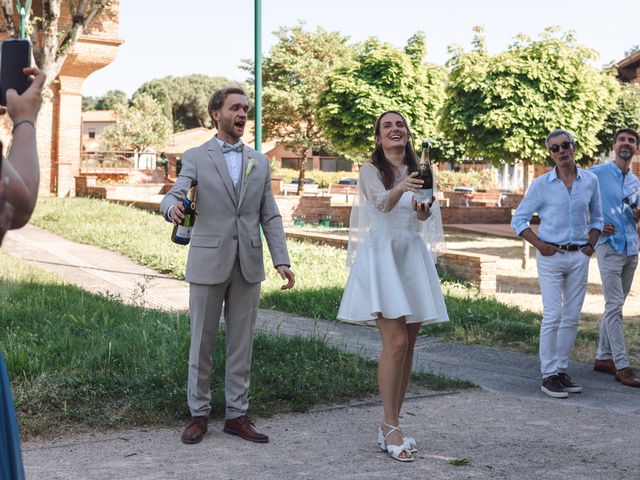 Le mariage de Christophe et Camille à Solomiac, Gers 13