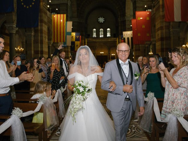 Le mariage de Fabienne et Laurent à Cuges-les-Pins, Bouches-du-Rhône 17