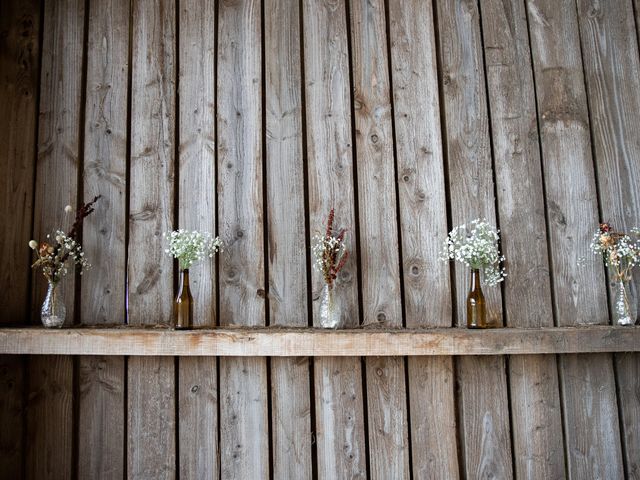 Le mariage de Damien et Amélie à Saint-Georges-de-Mons, Puy-de-Dôme 10