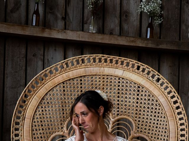 Le mariage de Damien et Amélie à Saint-Georges-de-Mons, Puy-de-Dôme 17