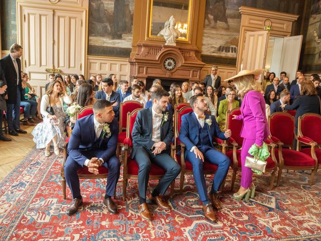 Le mariage de Adrien et Caroline à Les Écrennes, Seine-et-Marne 60