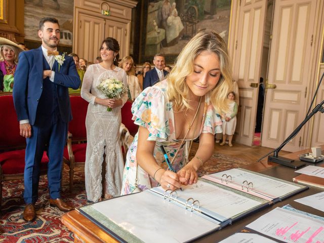 Le mariage de Adrien et Caroline à Les Écrennes, Seine-et-Marne 72