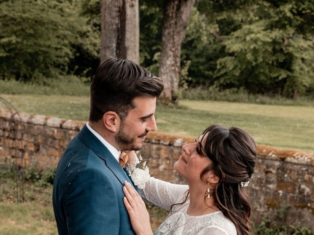 Le mariage de Adrien et Caroline à Les Écrennes, Seine-et-Marne 91