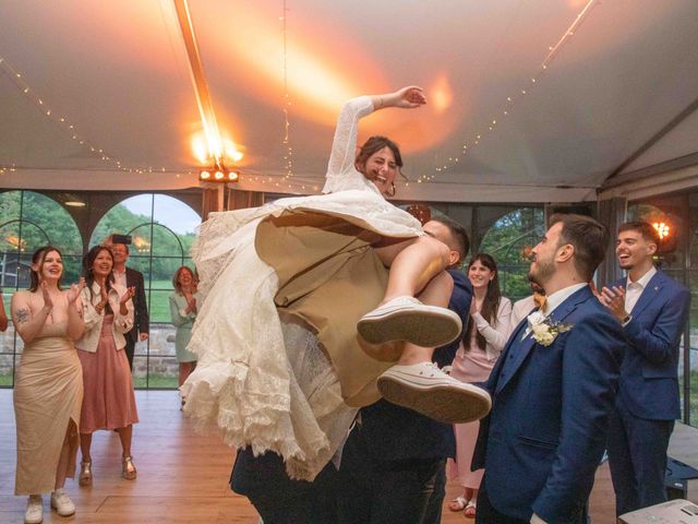 Le mariage de Adrien et Caroline à Les Écrennes, Seine-et-Marne 132