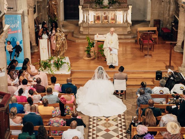 Le mariage de Habib et Flore à Ris-Orangis, Essonne 11