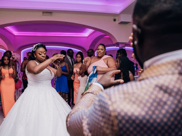Le mariage de Habib et Flore à Ris-Orangis, Essonne 37