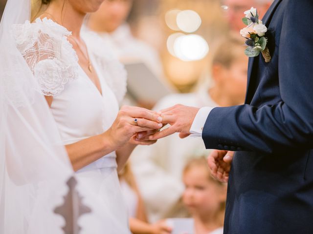 Le mariage de Louis et Cécile à Bonsecours, Seine-Maritime 17