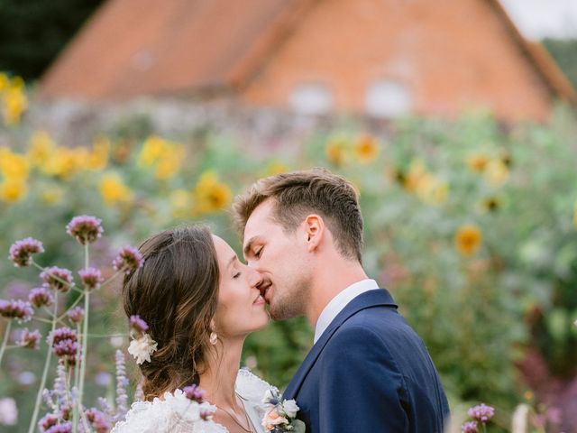 Le mariage de Louis et Cécile à Bonsecours, Seine-Maritime 40