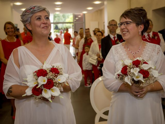 Le mariage de Aurélie et Elodie à Hersin-Coupigny, Pas-de-Calais 21