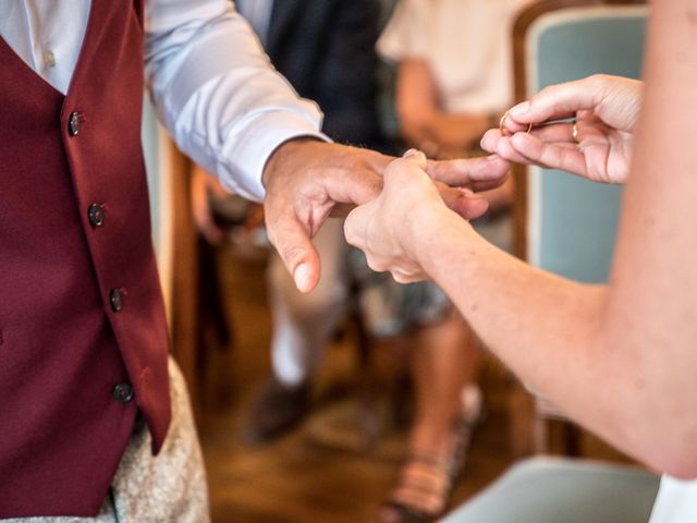 Le mariage de Grégoire et Léna à Poligny, Jura 1