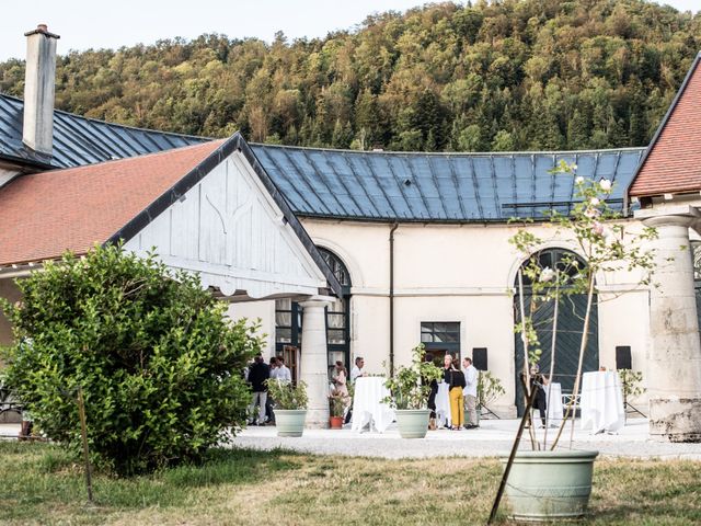 Le mariage de Grégoire et Léna à Poligny, Jura 8