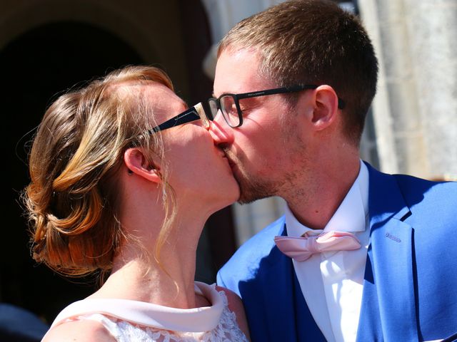 Le mariage de Stanislas et Nathalie à Longué-Jumelles, Maine et Loire 8