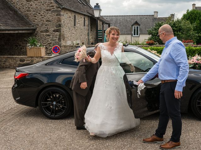 Le mariage de Pierre et Alexandra à Ploumoguer, Finistère 4