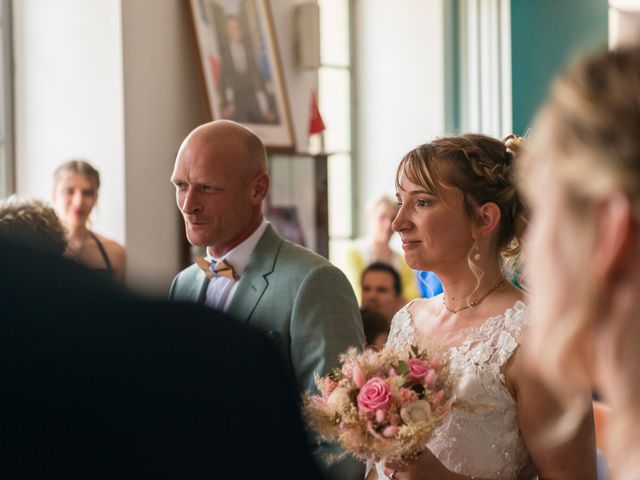 Le mariage de Pierre et Alexandra à Ploumoguer, Finistère 6