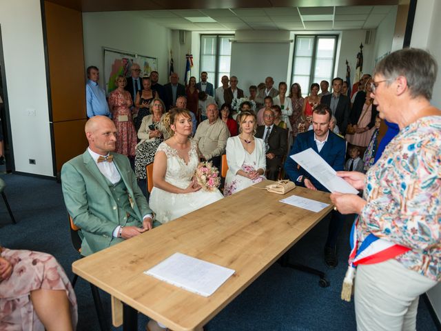 Le mariage de Pierre et Alexandra à Ploumoguer, Finistère 8