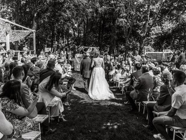 Le mariage de Pierre et Alexandra à Ploumoguer, Finistère 23