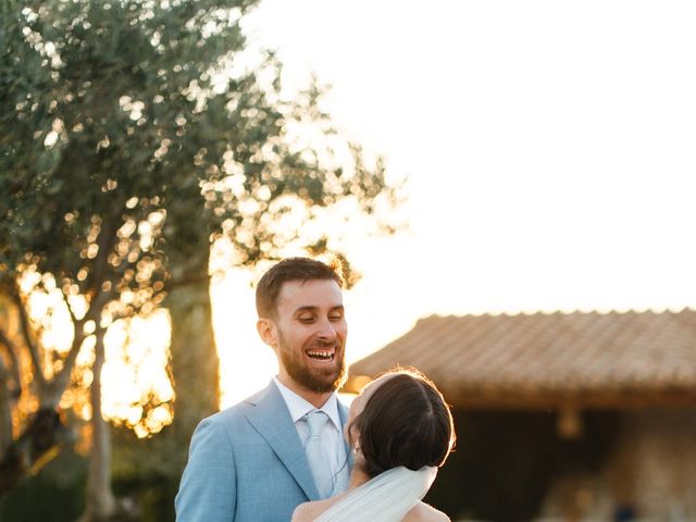 Le mariage de Quentin et Floriane à Grignan, Drôme 44