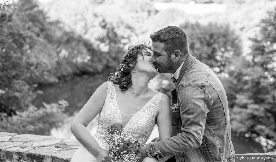 Le mariage de Aurélien et Marie à Sainte-Juliette-sur-Viaur, Aveyron