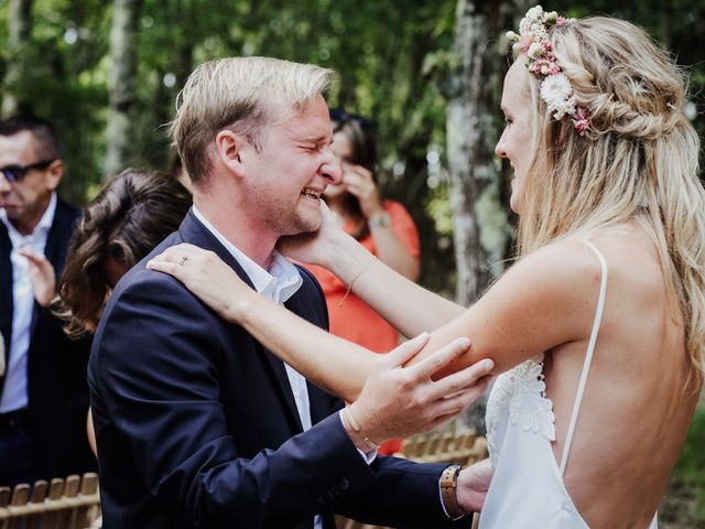 Le mariage de Stefan et Amandine à Saint-Julien-en-Born, Landes 20