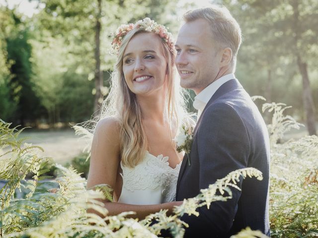 Le mariage de Stefan et Amandine à Saint-Julien-en-Born, Landes 24