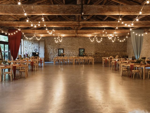 Le mariage de Lucas et Gaby à Althen-des-Paluds, Vaucluse 4