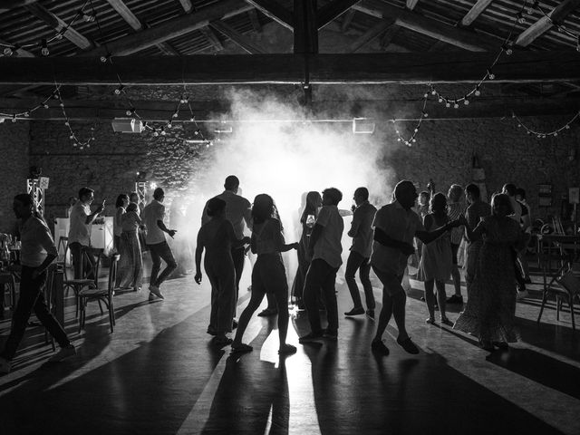 Le mariage de Lucas et Gaby à Althen-des-Paluds, Vaucluse 14