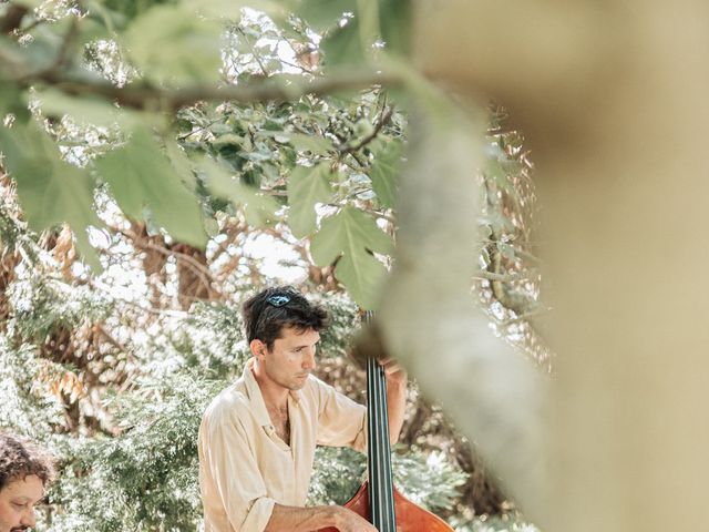 Le mariage de Lucas et Gaby à Althen-des-Paluds, Vaucluse 20