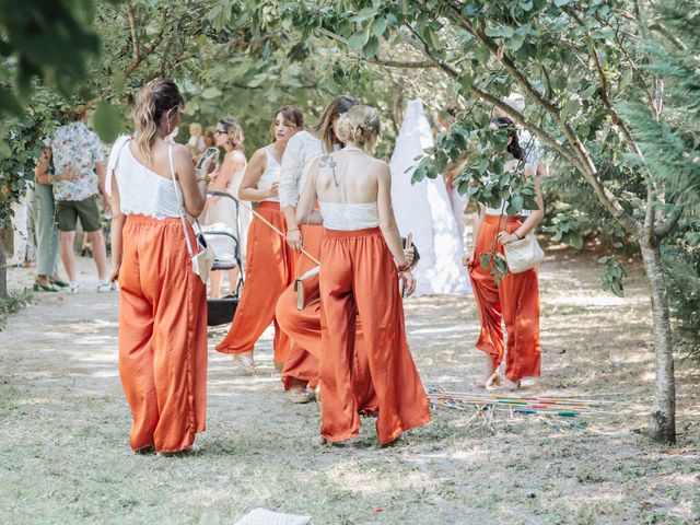 Le mariage de Lucas et Gaby à Althen-des-Paluds, Vaucluse 21