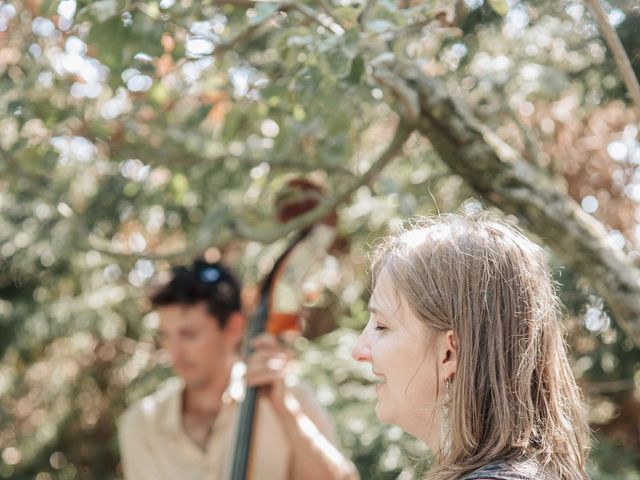 Le mariage de Lucas et Gaby à Althen-des-Paluds, Vaucluse 24