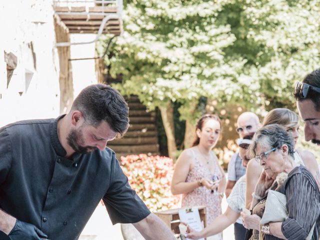 Le mariage de Lucas et Gaby à Althen-des-Paluds, Vaucluse 25