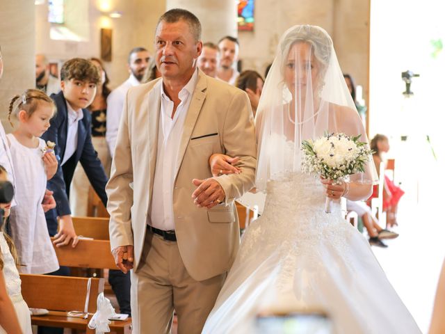 Le mariage de Anthony et Mélanie à Menucourt, Val-d&apos;Oise 40