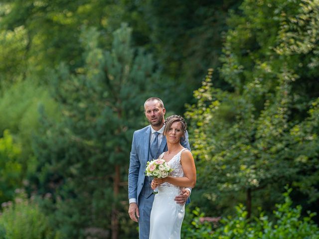 Le mariage de Nicolas et Fanny à Désandans, Doubs 12